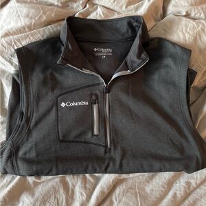 Columbia Golf Men's Gray Quarter Zip-Up Vest